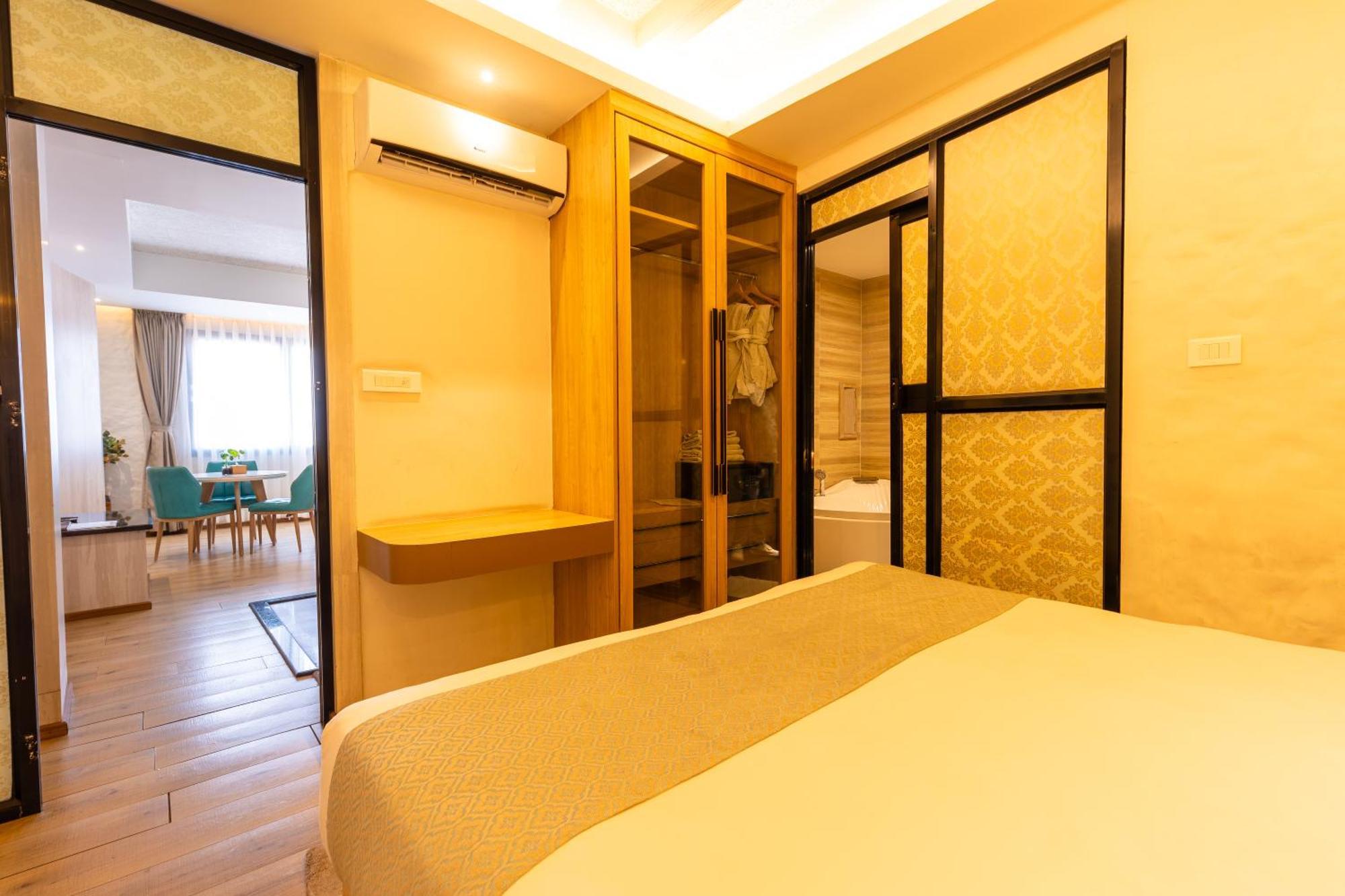 Arushi Boutique Hotel Katmandu Dış mekan fotoğraf